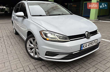 Універсал Volkswagen Golf 2018 в Києві