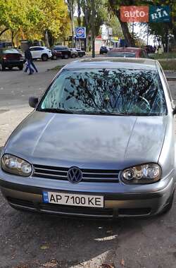 Хэтчбек Volkswagen Golf 1998 в Запорожье