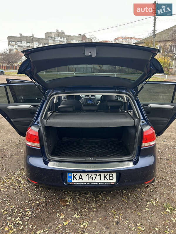 Хетчбек Volkswagen Golf 2009 в Борисполі