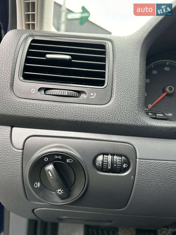 Універсал Volkswagen Golf 2010 в Полтаві