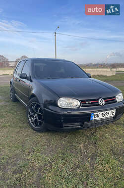 Хетчбек Volkswagen Golf 1999 в Здолбуніві