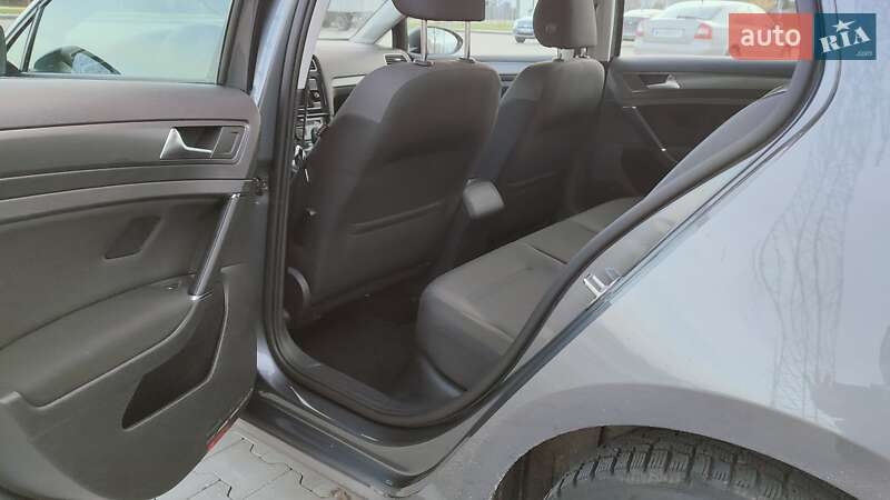 Хэтчбек Volkswagen Golf 2020 в Киеве фото 19 Хэтчбек Volkswagen Golf 2020 в Киеве