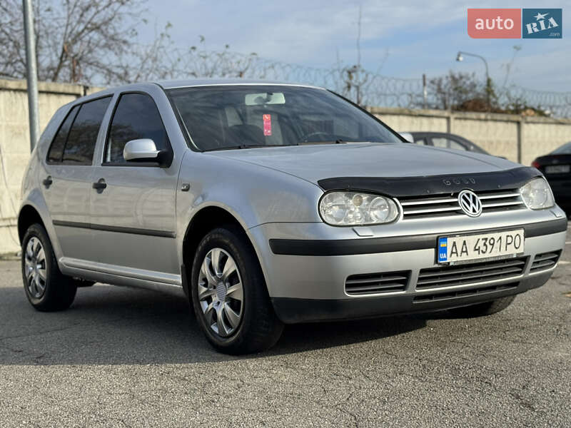 Volkswagen Golf 2004 Volkswagen Golf 2004