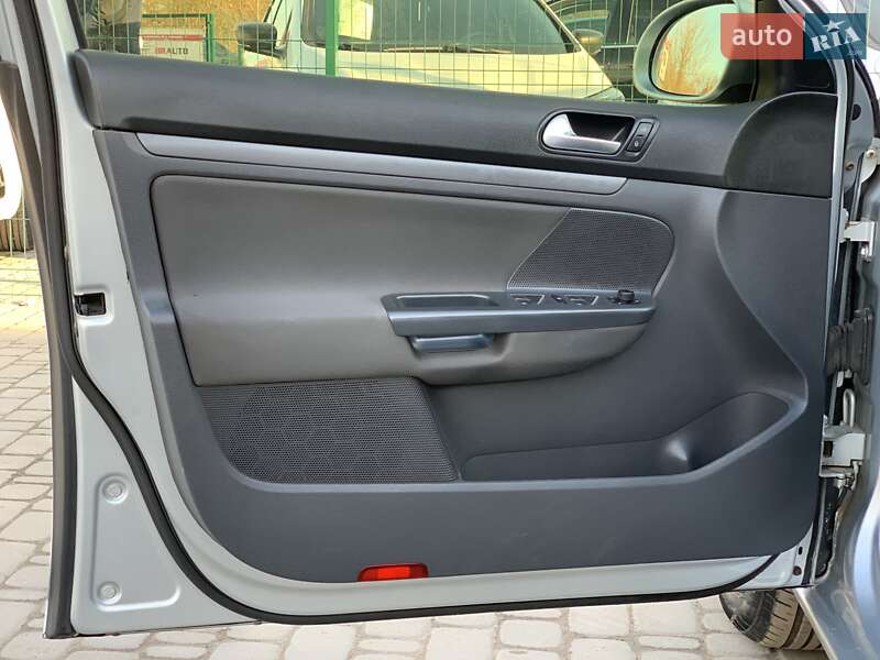 Універсал Volkswagen Golf 2007 в Бердичеві