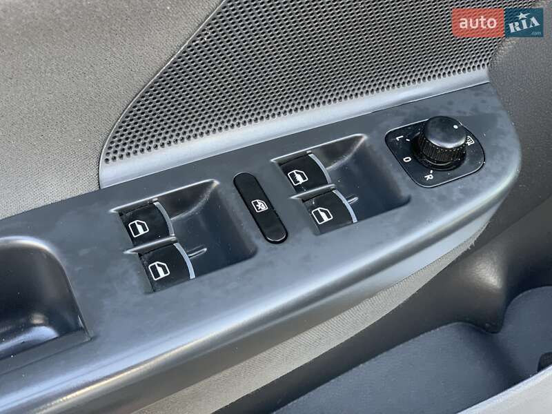 Універсал Volkswagen Golf 2007 в Бердичеві