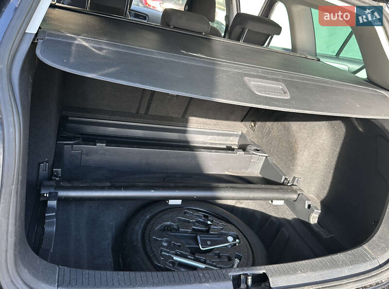 Универсал Volkswagen Golf 2016 в Умани фото 13 Универсал Volkswagen Golf 2016 в Умани