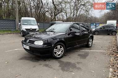 Хэтчбек Volkswagen Golf 2000 в Киеве