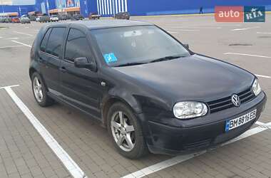 Хэтчбек Volkswagen Golf 2002 в Сумах