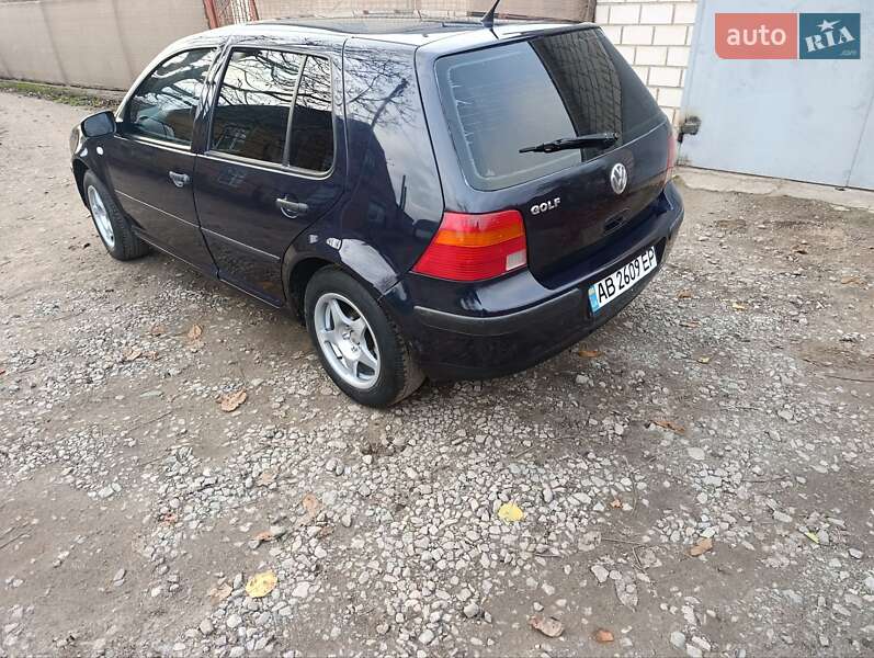 Хэтчбек Volkswagen Golf 2002 в Жмеринке фото 9 Хэтчбек Volkswagen Golf 2002 в Жмеринке