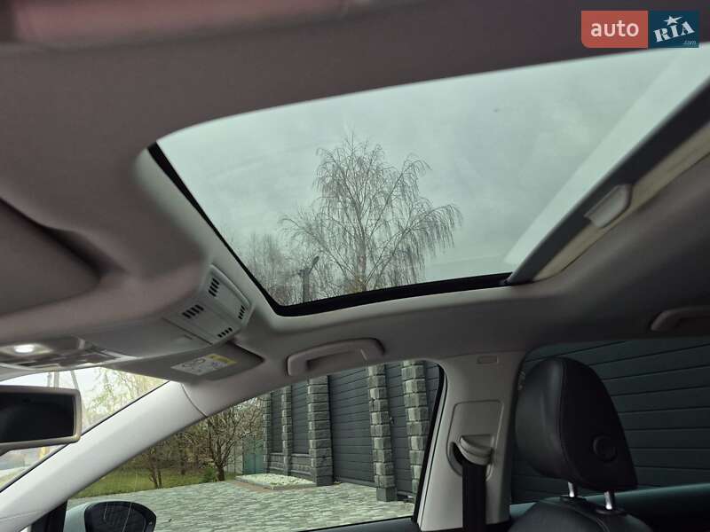 Хэтчбек Volkswagen Golf 2014 в Киеве фото 18 Хэтчбек Volkswagen Golf 2014 в Киеве