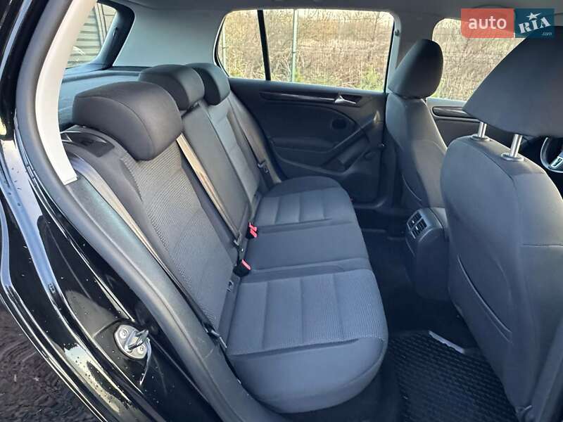 Хэтчбек Volkswagen Golf 2010 в Дрогобыче фото 69 Хэтчбек Volkswagen Golf 2010 в Дрогобыче