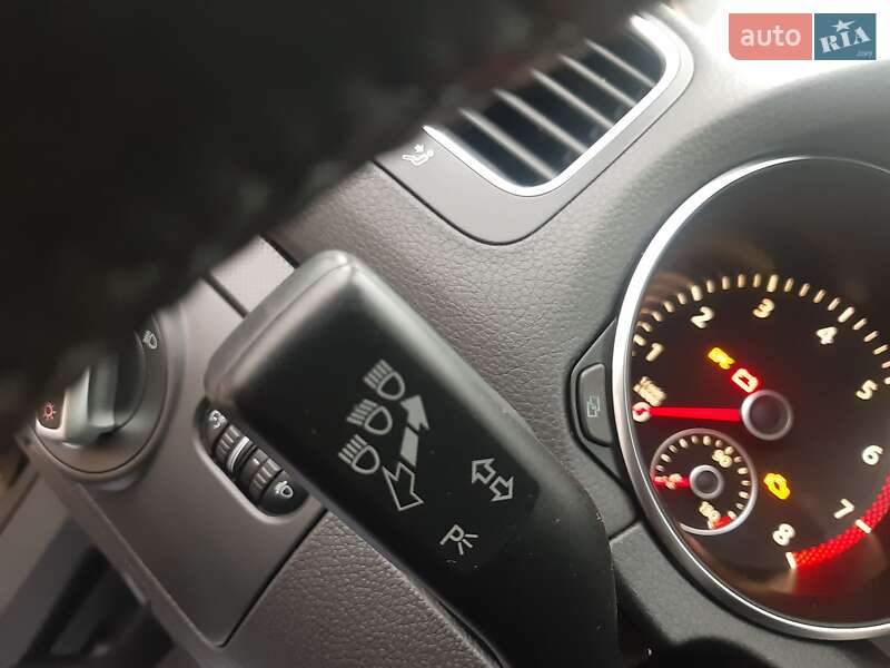 Хэтчбек Volkswagen Golf 2010 в Дрогобыче фото 100 Хэтчбек Volkswagen Golf 2010 в Дрогобыче