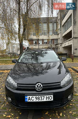 Универсал Volkswagen Golf 2010 в Луцке