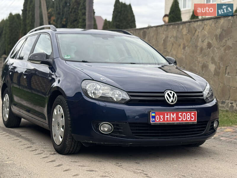 Универсал Volkswagen Golf 2012 в Луцке