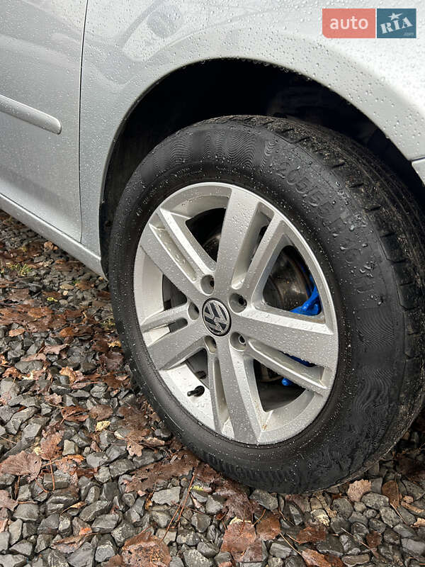 Хэтчбек Volkswagen Golf 2007 в Луцке фото 2 Хэтчбек Volkswagen Golf 2007 в Луцке