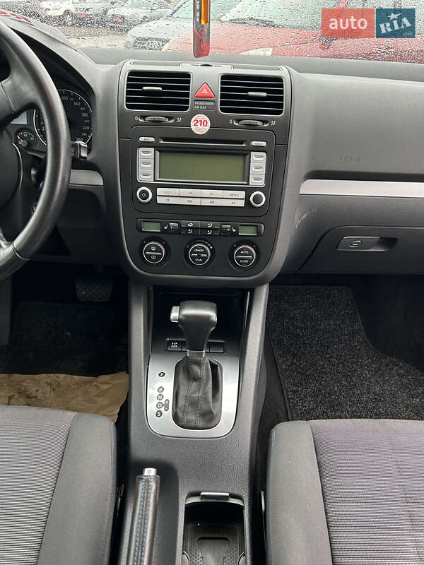 Хэтчбек Volkswagen Golf 2007 в Луцке фото 20 Хэтчбек Volkswagen Golf 2007 в Луцке