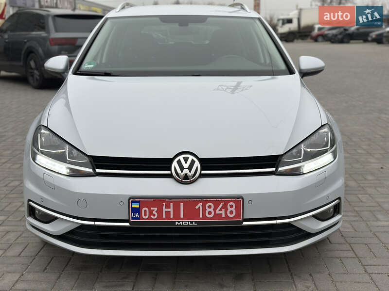 Універсал Volkswagen Golf 2019 в Запоріжжі