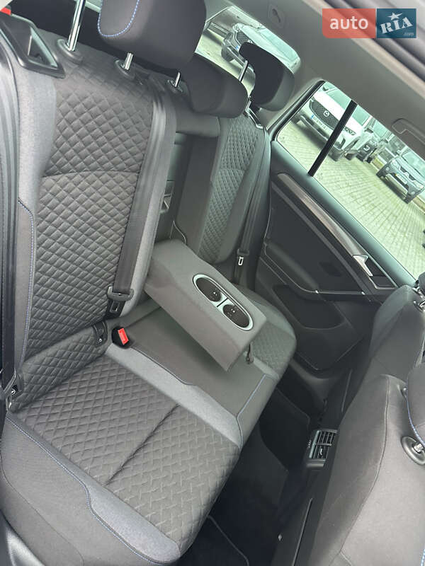 Універсал Volkswagen Golf 2019 в Запоріжжі