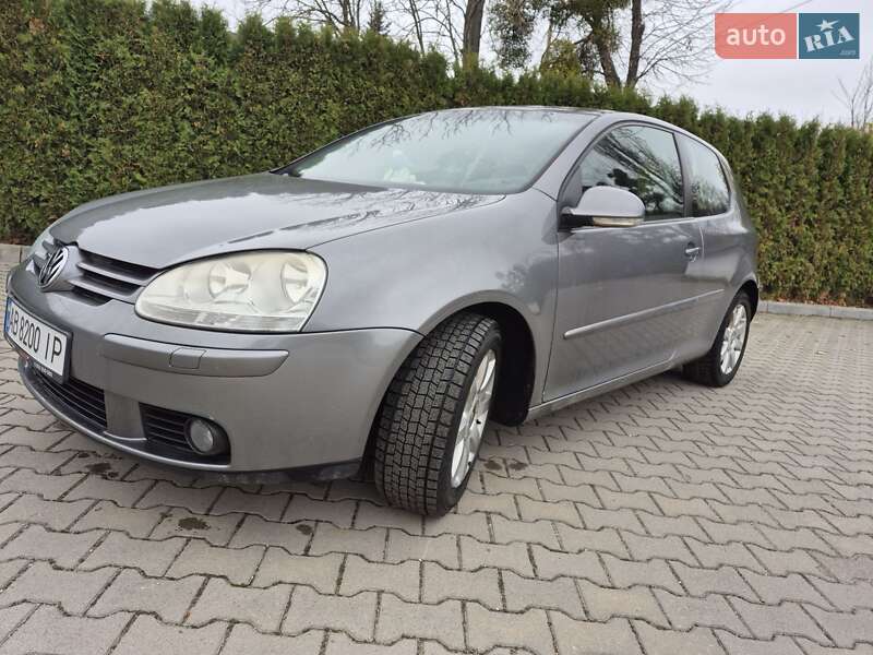 Хэтчбек Volkswagen Golf 2007 в Виннице
