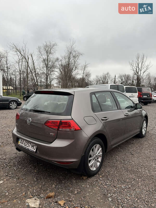 Хэтчбек Volkswagen Golf 2013 в Черкассах