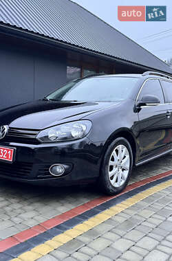 Универсал Volkswagen Golf 2013 в Черновцах