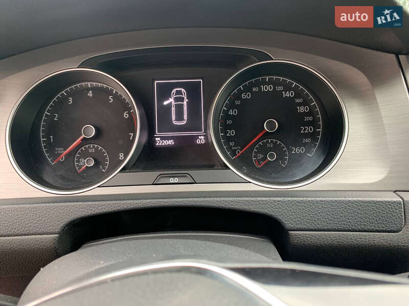 Універсал Volkswagen Golf 2014 в Києві