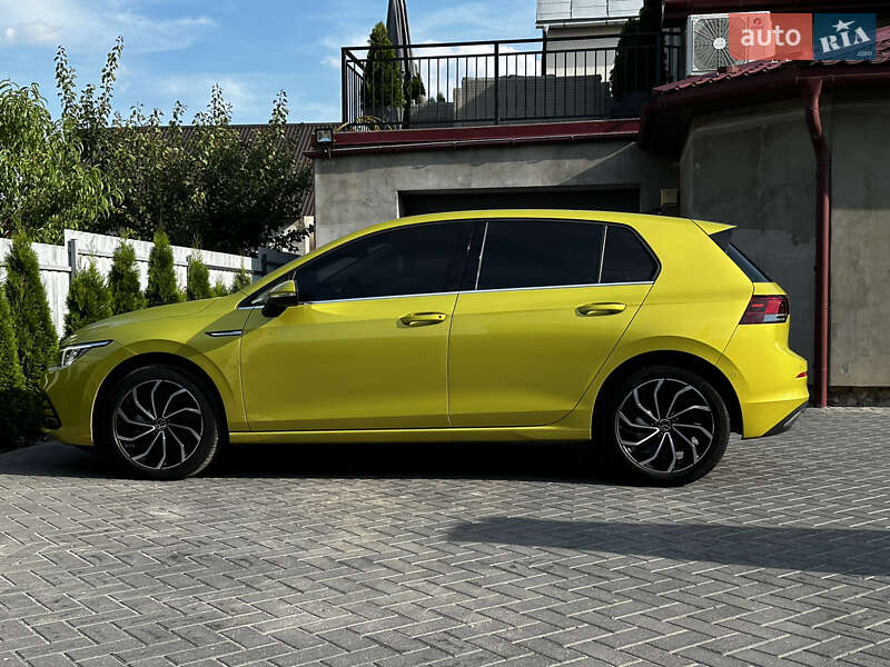 Хетчбек Volkswagen Golf 2020 в Тернополі