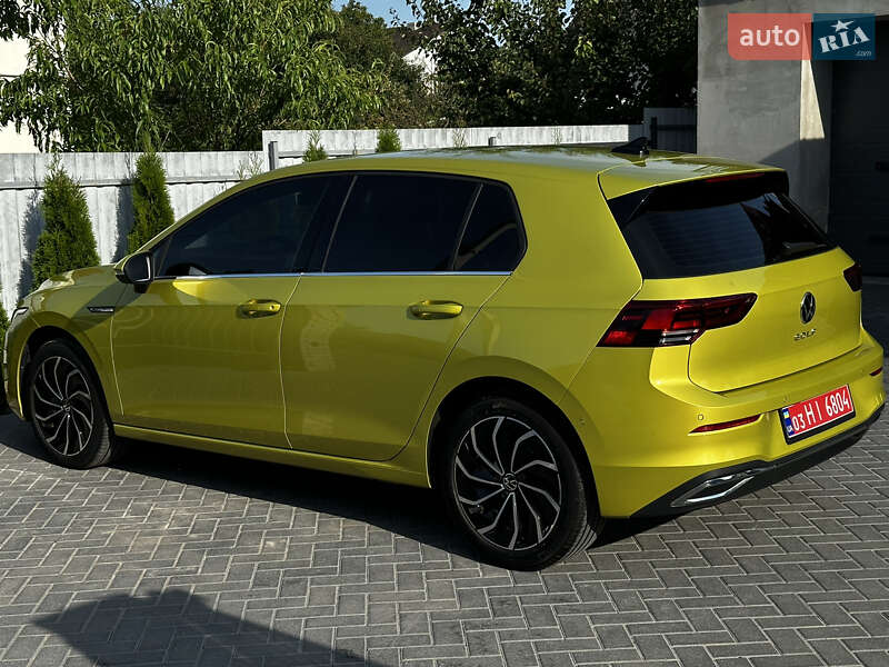 Хетчбек Volkswagen Golf 2020 в Тернополі