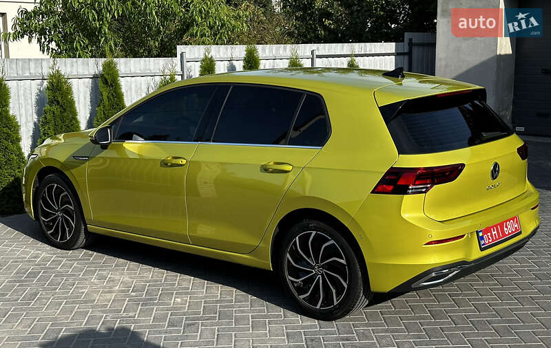 Хетчбек Volkswagen Golf 2020 в Тернополі