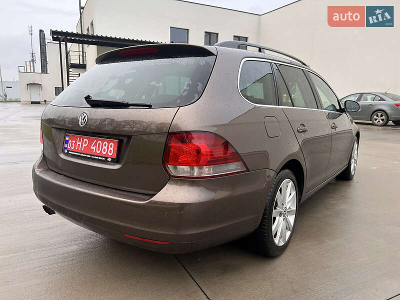 Универсал Volkswagen Golf 2011 в Луцке фото 4 Универсал Volkswagen Golf 2011 в Луцке