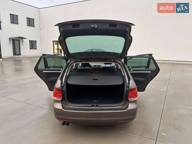 Универсал Volkswagen Golf 2011 в Луцке фото 9 Универсал Volkswagen Golf 2011 в Луцке