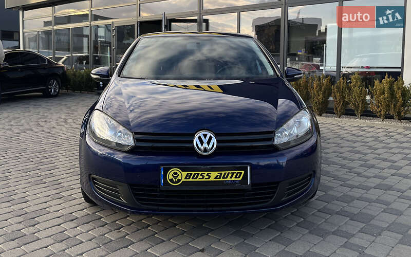 Хэтчбек Volkswagen Golf 2009 в Мукачево