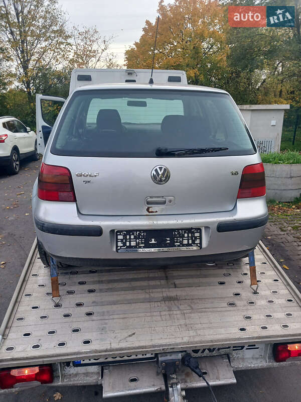 Хетчбек Volkswagen Golf 2001 в Луцьку фото 6 Хетчбек Volkswagen Golf 2001 в Луцьку