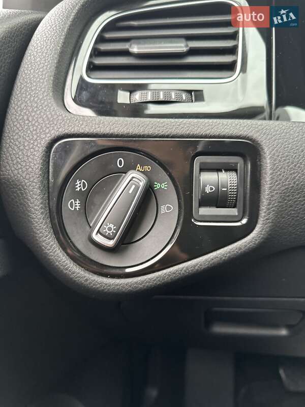 Универсал Volkswagen Golf 2013 в Белогородке фото 33 Универсал Volkswagen Golf 2013 в Белогородке