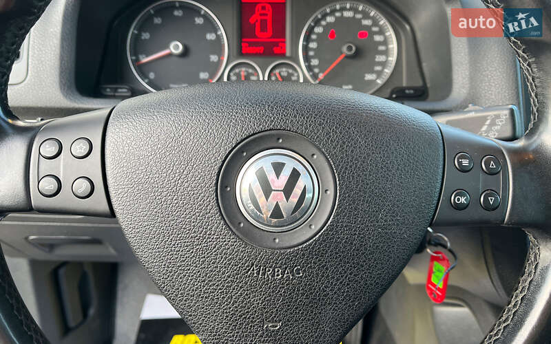 Хэтчбек Volkswagen Golf 2008 в Коломые