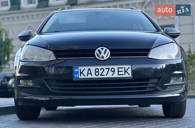 Универсал Volkswagen Golf 2013 в Киеве