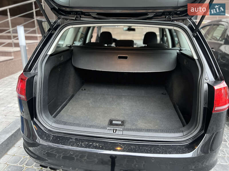 Універсал Volkswagen Golf 2013 в Києві