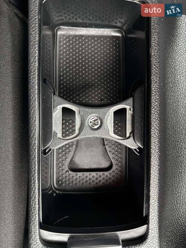 Універсал Volkswagen Golf 2011 в Луцьку