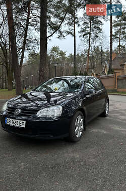 Хетчбек Volkswagen Golf 2007 в Чернігові