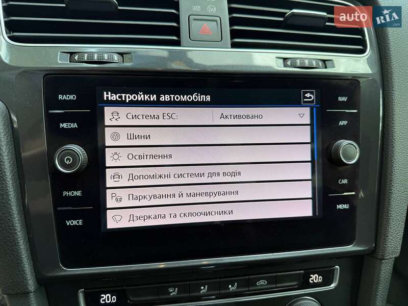 Універсал Volkswagen Golf 2019 в Києві