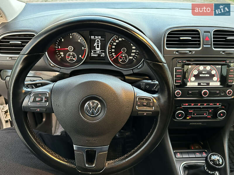 Универсал Volkswagen Golf 2011 в Хмельницком фото 30 Универсал Volkswagen Golf 2011 в Хмельницком