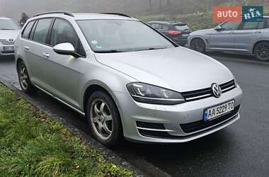 Універсал Volkswagen Golf 2013 в Луцьку