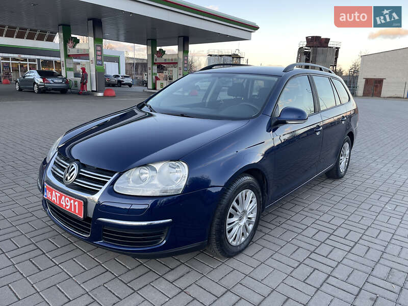 Універсал Volkswagen Golf 2007 в Житомирі