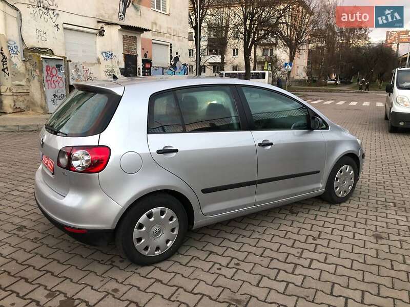Хэтчбек Volkswagen Golf 2006 в Луцке фото 17 Хэтчбек Volkswagen Golf 2006 в Луцке