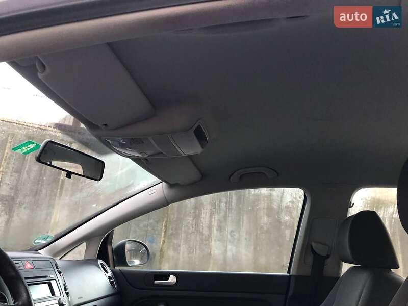 Хэтчбек Volkswagen Golf 2006 в Луцке фото 34 Хэтчбек Volkswagen Golf 2006 в Луцке