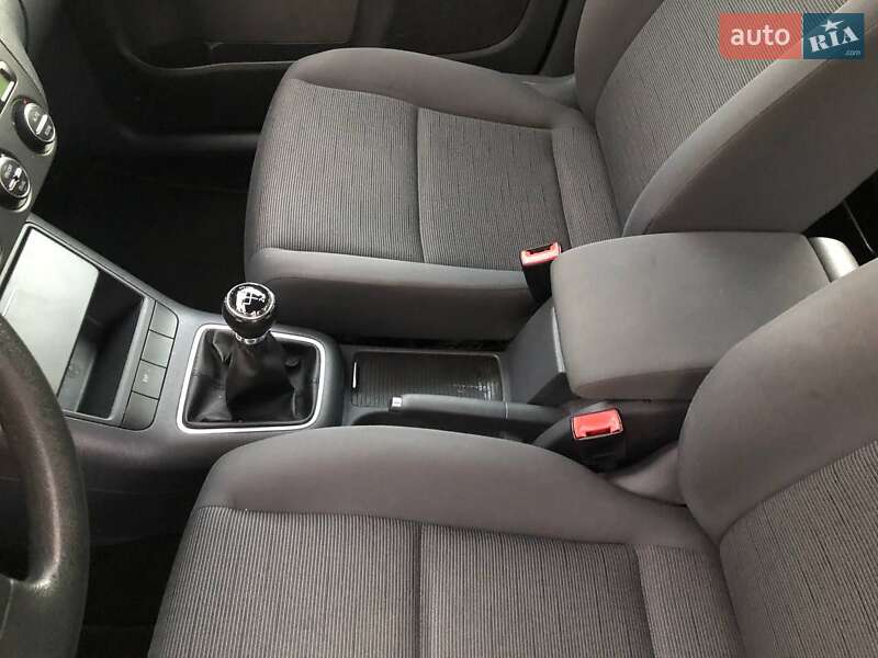 Хэтчбек Volkswagen Golf 2006 в Луцке фото 39 Хэтчбек Volkswagen Golf 2006 в Луцке