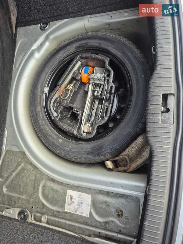 Хетчбек Volkswagen Golf 2000 в Харкові фото 6 Хетчбек Volkswagen Golf 2000 в Харкові