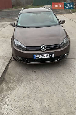 Універсал Volkswagen Golf 2010 в Умані