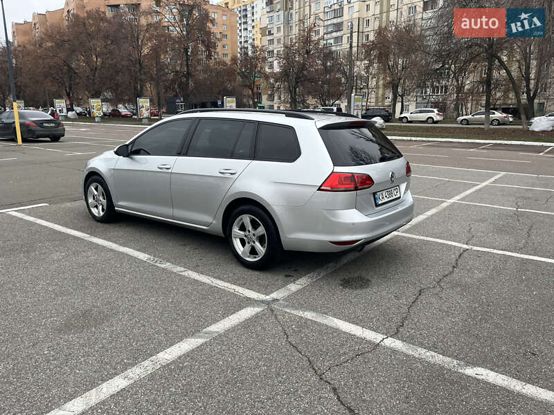 Универсал Volkswagen Golf 2013 в Киеве фото 6 Универсал Volkswagen Golf 2013 в Киеве