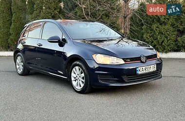 Хэтчбек Volkswagen Golf 2014 в Киеве